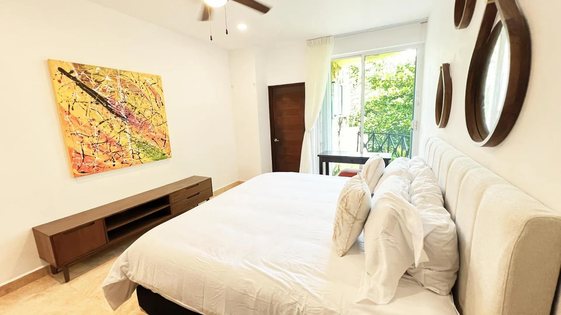 High-End Waterfront Condo At Secrets Waters Puerto Aventuras México