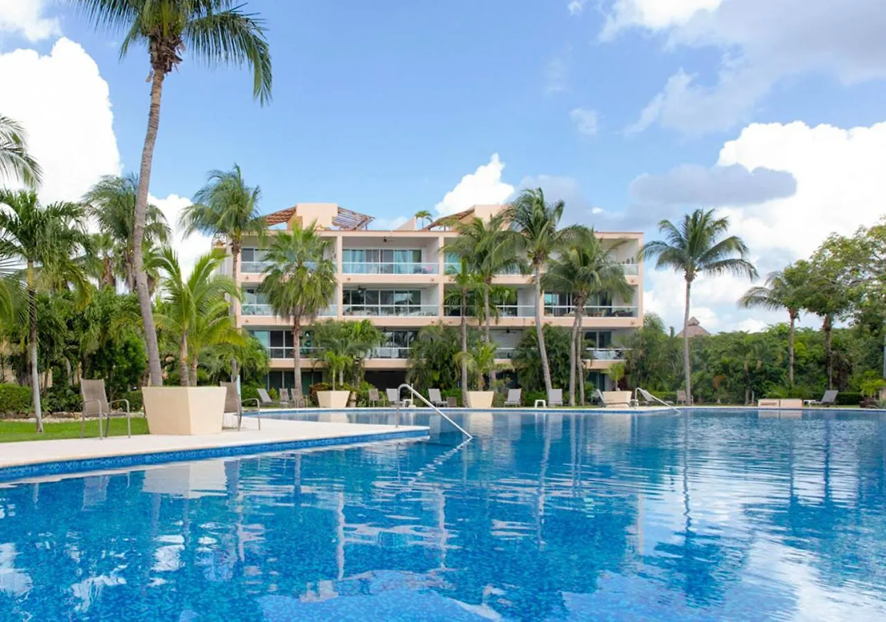 High-End Waterfront Condo At Secrets Waters Puerto Aventuras 0*,