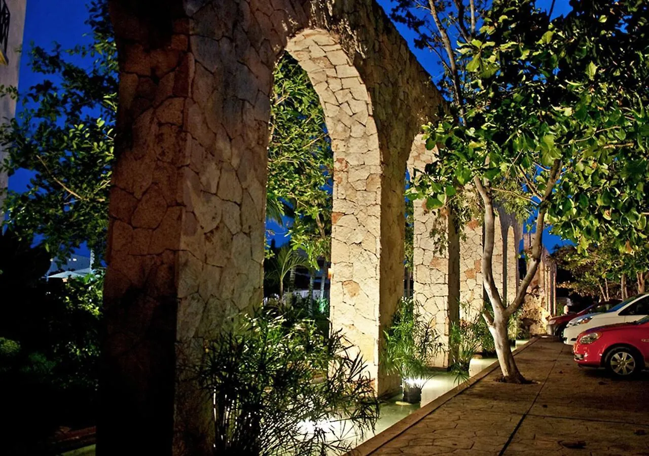 High-End Waterfront Condo At Secrets Waters Puerto Aventuras México